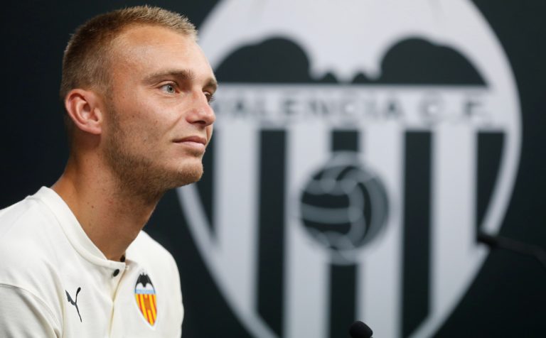 Valencia goalkeeper Jasper Cillessen probably unavailable for Ajax clash on Tuesday