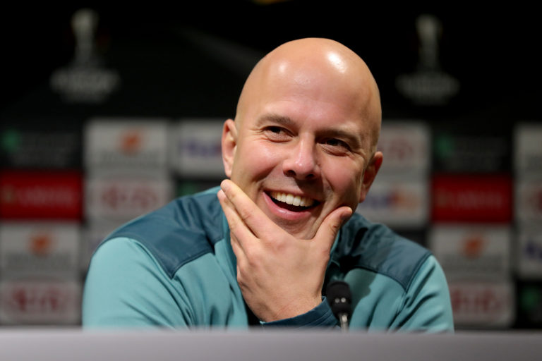 Driessen: “Ajax wants Arne Slot to replace Erik ten Hag in case he leaves.”
