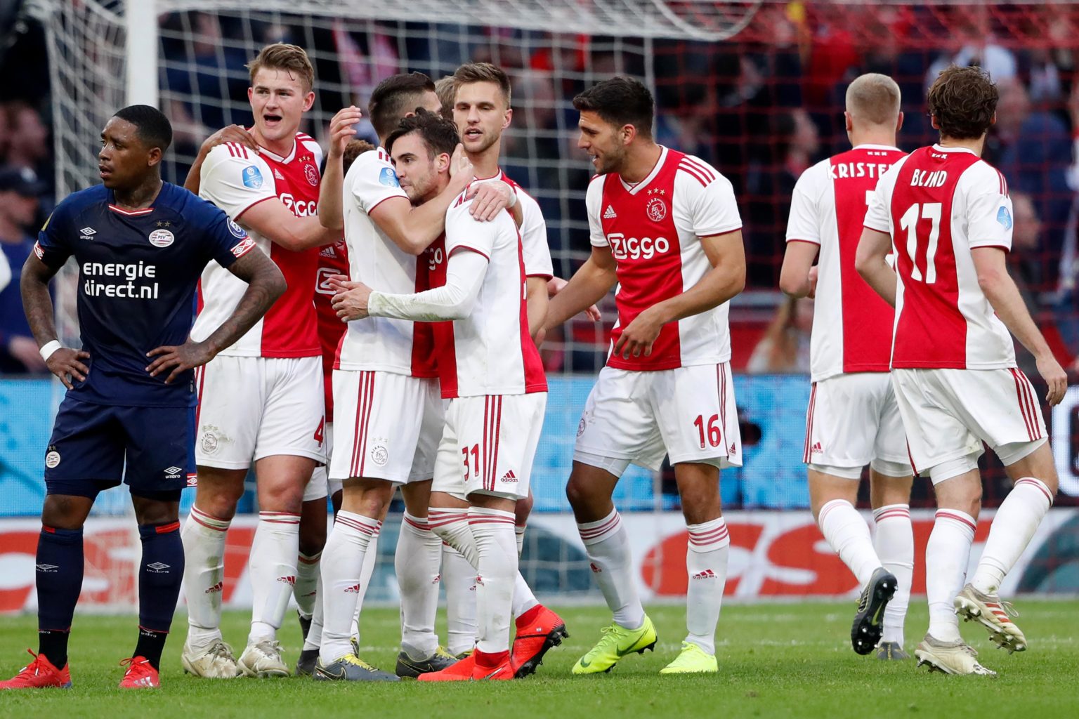 Ajax celebrates the win versus PSV last season. Ajax won with 31.